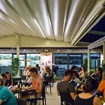 Hotel Hu In Town