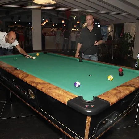 졸리 캠핑 인 타운 베니스