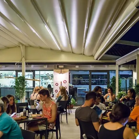 호텔 졸리 캠핑 인 타운