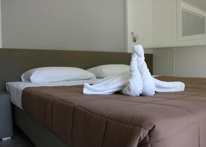 Hotel Hu In Town
